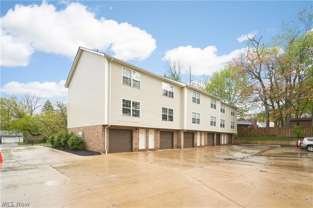 Falls Acres - Commercial Sale