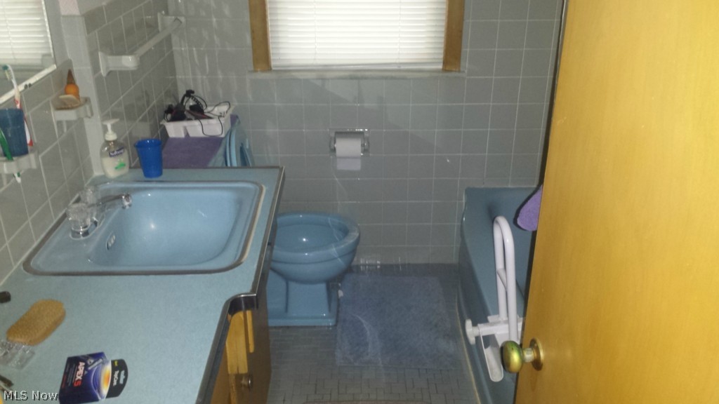 Lyndhurst Mdws 04 - Residential