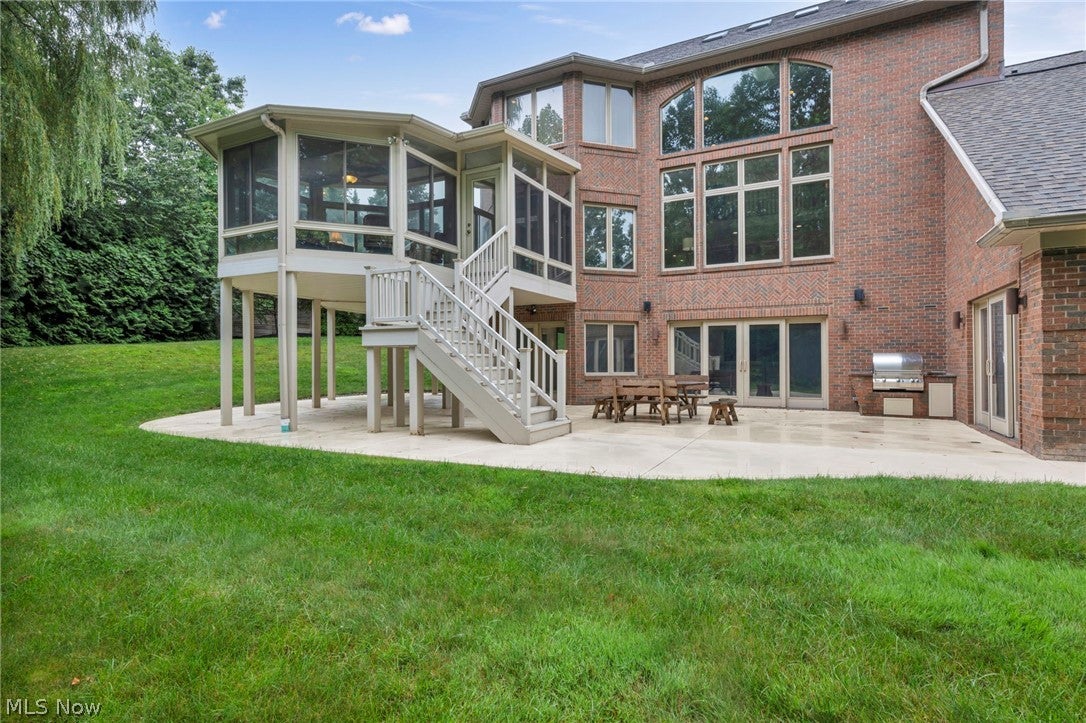 7282 Pinehill Road