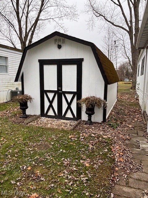 Colonial Villa - Residential