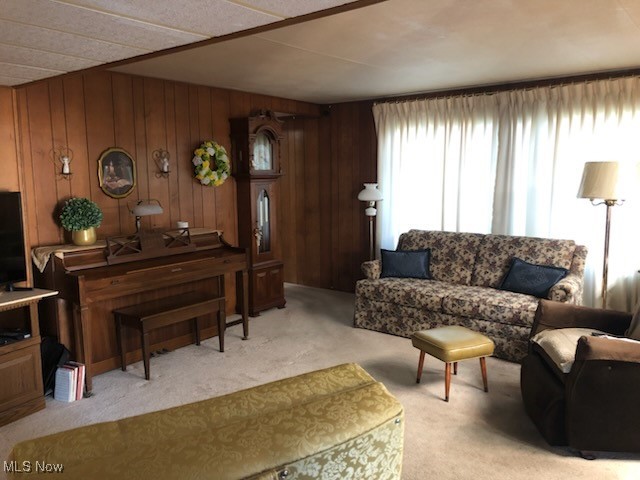 Colonial Villa - Residential