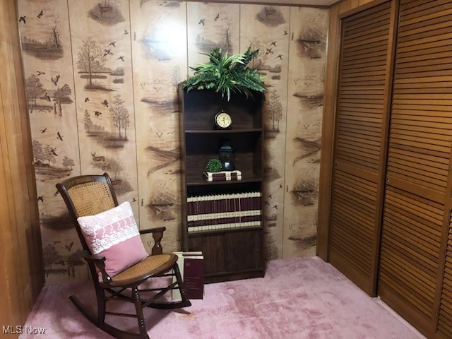 Colonial Villa - Residential