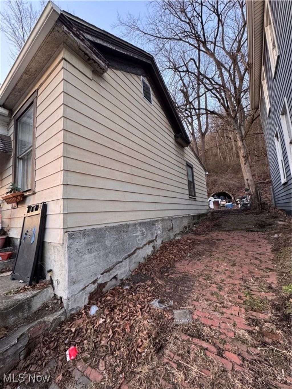 Photo of 836 Main Street, Bridgeport, OH 43912 (MLS # 5177122)