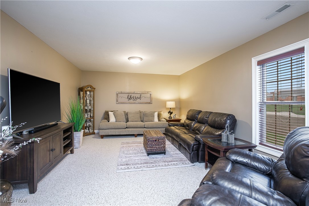 Rolling Green 01 - Residential