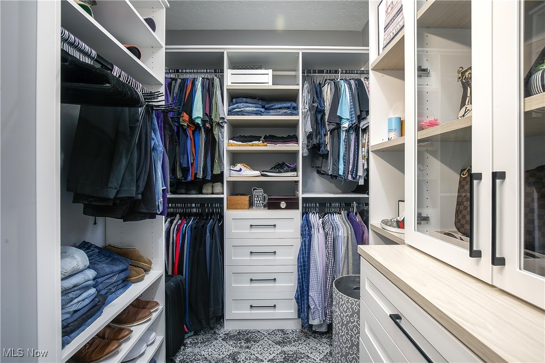 Rolling Green 01 - Residential