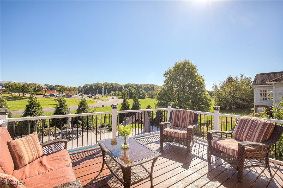 Rolling Green 01 - Residential