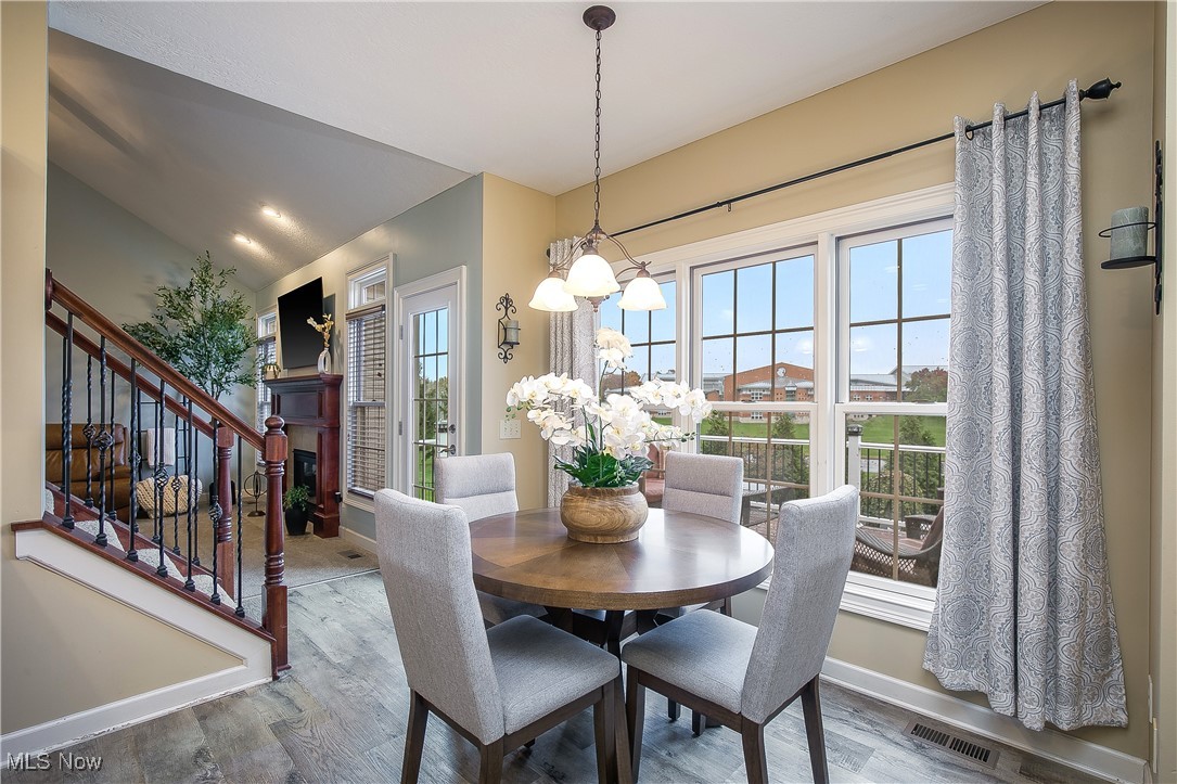 Rolling Green 01 - Residential