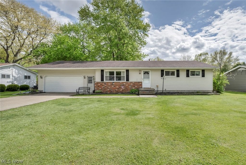 Photo of 1141 Novak Road, Grafton, OH 44044 (MLS # 5206925)