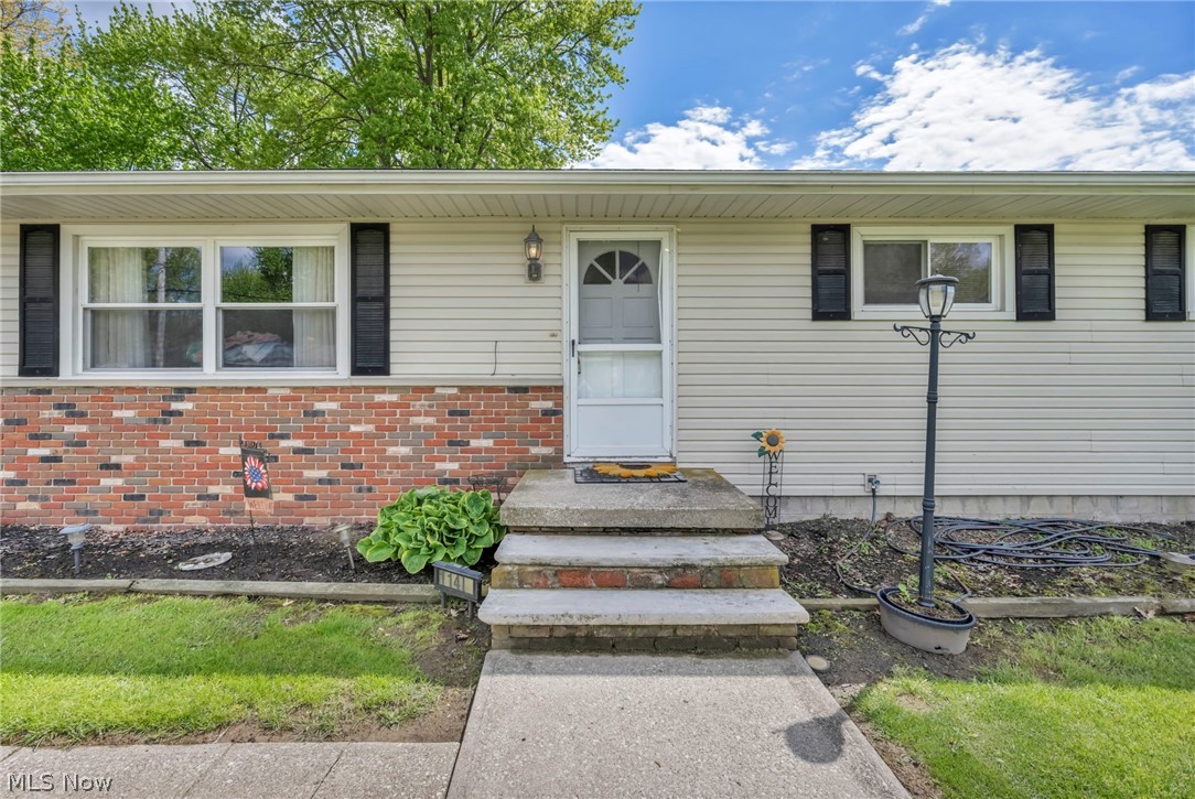 1141 Novak Road
