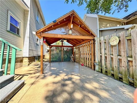 Tiny photo for 295 E Martin Street, East Palestine, OH 44413 (MLS # 5156497)