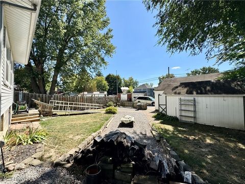 Tiny photo for 295 E Martin Street, East Palestine, OH 44413 (MLS # 5156497)