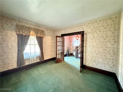 Tiny photo for 295 E Martin Street, East Palestine, OH 44413 (MLS # 5156497)