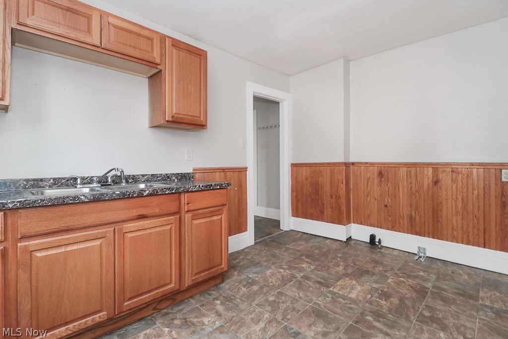 St Clair - Residential Lease