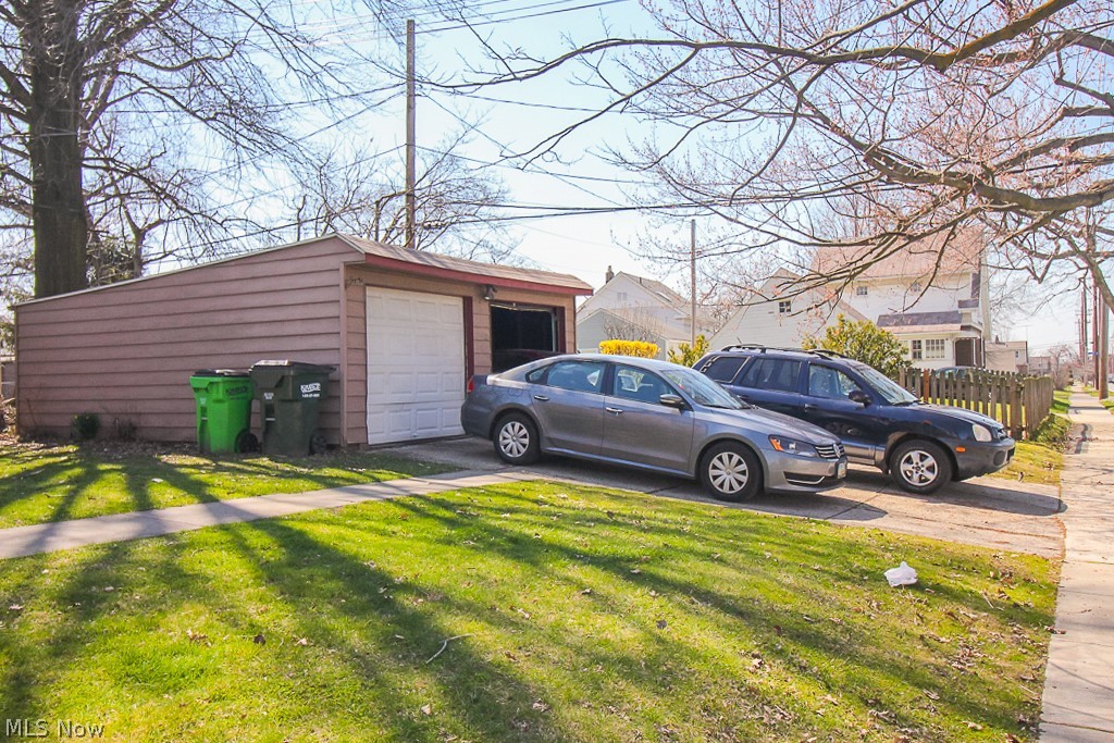 St Clair - Residential Lease