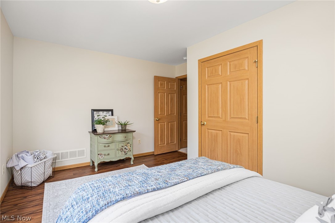 Creek Condos Ph 8 - Residential