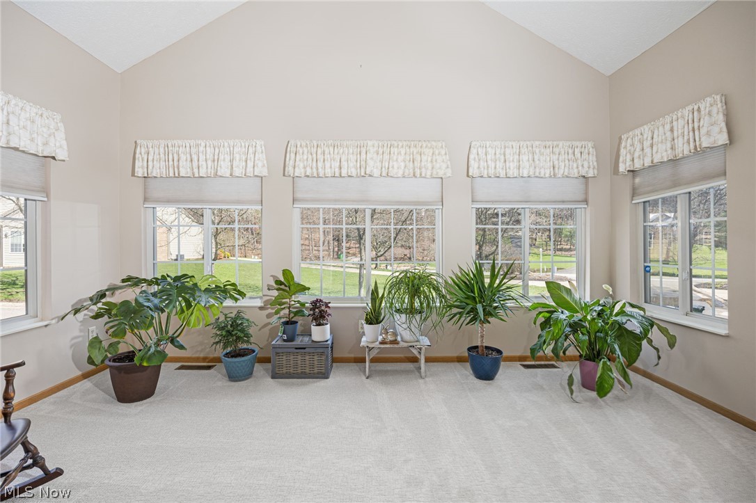 Creek Condos Ph 8 - Residential