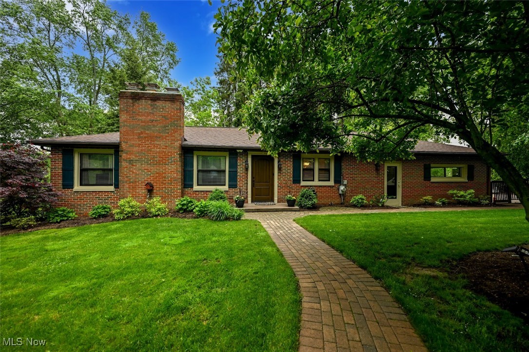 240 Waterside Drive, Medina, Ohio image 1