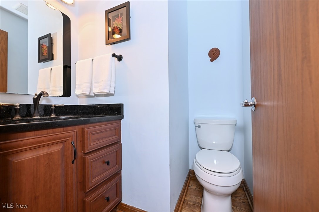 240 Waterside Drive, Medina, Ohio image 31