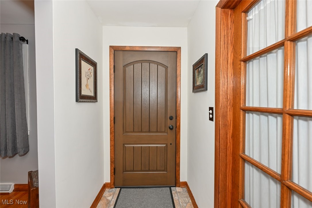 240 Waterside Drive, Medina, Ohio image 20