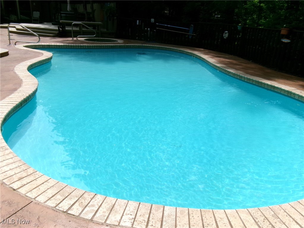 240 Waterside Drive, Medina, Ohio image 15