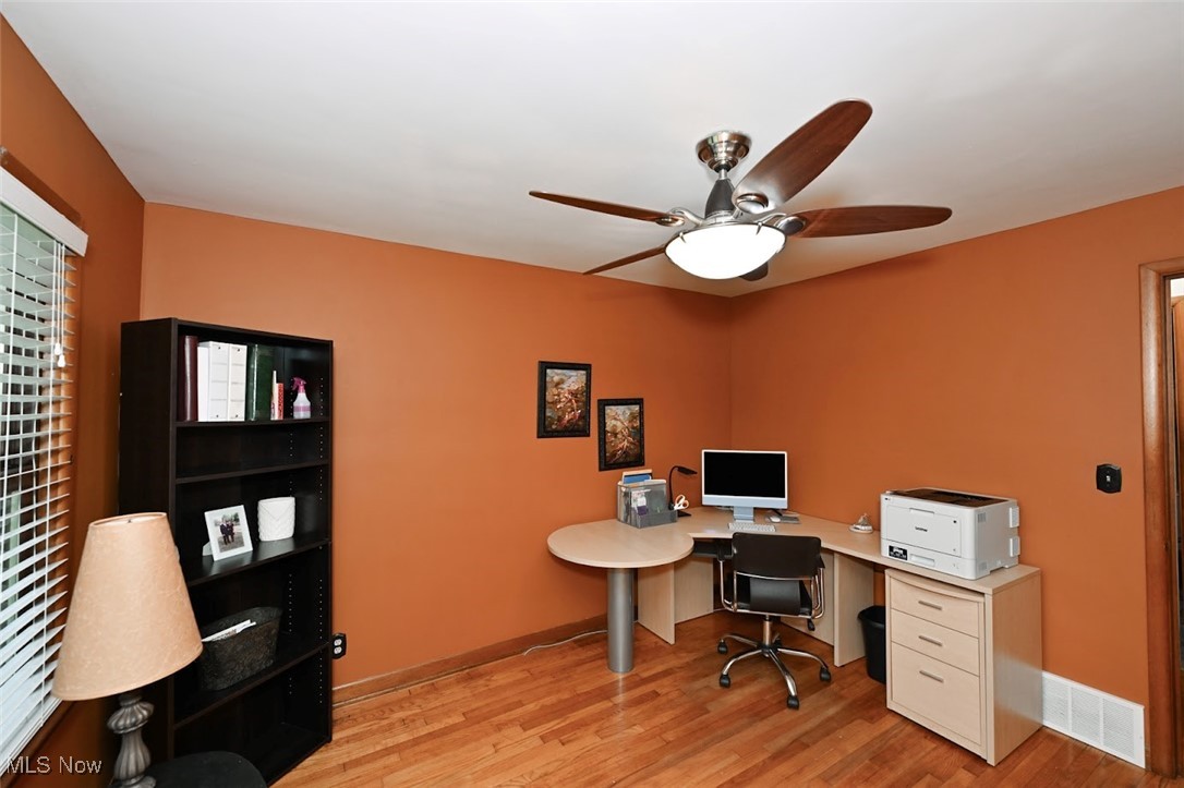 240 Waterside Drive, Medina, Ohio image 30