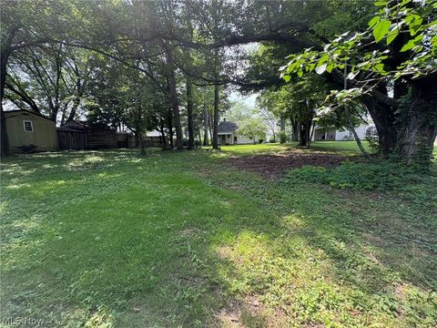 Tiny photo for 105 S Maple Heights Hts, New Lexington, OH 43764 (MLS # 5188218)