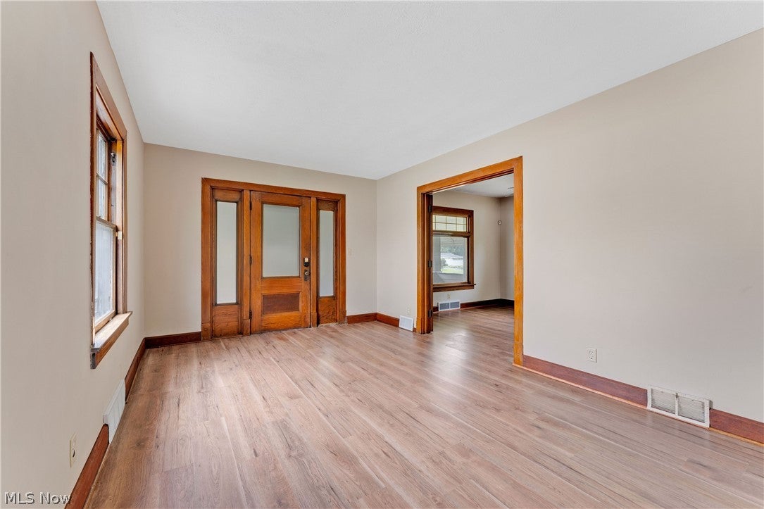 486 7th Street