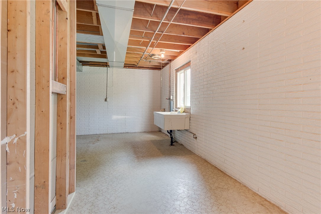 Hobby Horse Farm - Residential