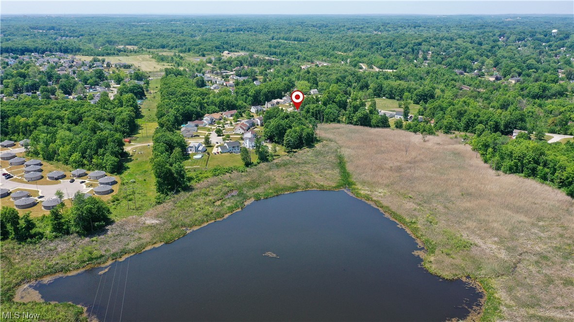 Knolls/Collins Pond - Residential