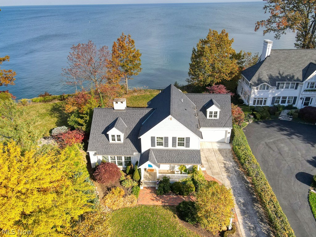 Mathew & Gilbert - Residential