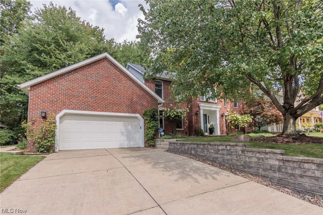 Stately Brick & Aluminum Colonial on dead end street. Beautiful woodwork, featuring hardwood floors. Updated carpet is sure to please.
Formal living room and super-size family room. Bright and welcoming sunshine. Vaulted ceiling, fireplace, bay window and French doors leading to gorgeous sunroom featuring skylights overlooking park like yard. Beautiful spacious kitchen with loads of cabinet space, pantry, updated appliances. Enjoy the quite in the study, and first floor laundry. The second floor has four generous sized bedrooms, two full baths and is sure to please the choosy buyer.
This home has been meticulously cared for, call today to preview Bobwhite Trail.