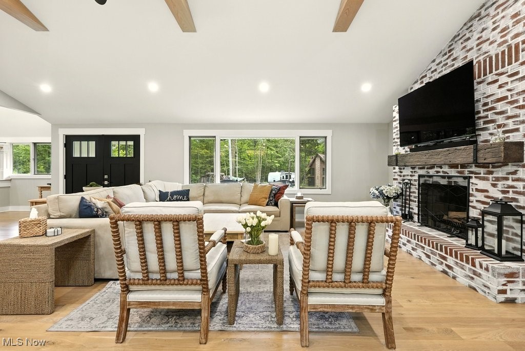 Moreland Hills, Ohio 44022, United States, 3 Bedrooms Bedrooms, ,3 BathroomsBathrooms,Residential,Active,225373