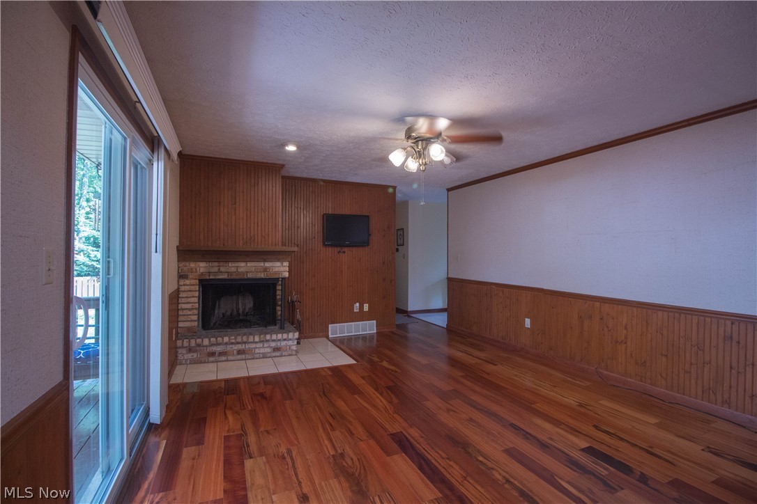 Echo Lake - Residential