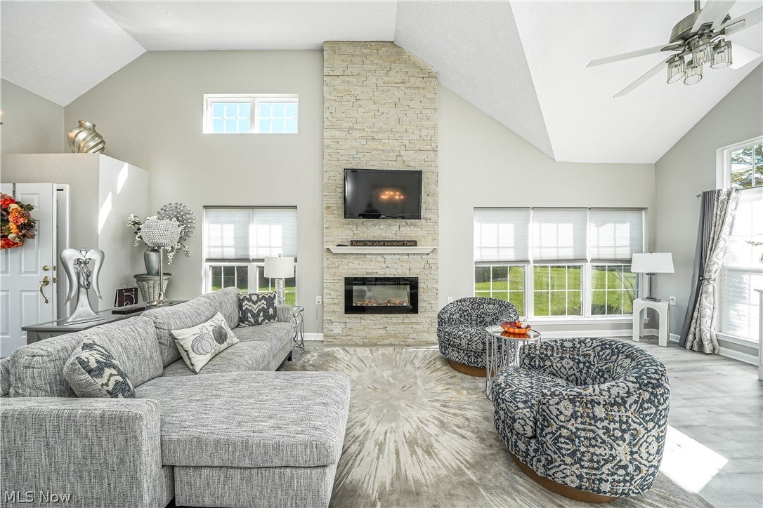 5228 Bridgewater Lane