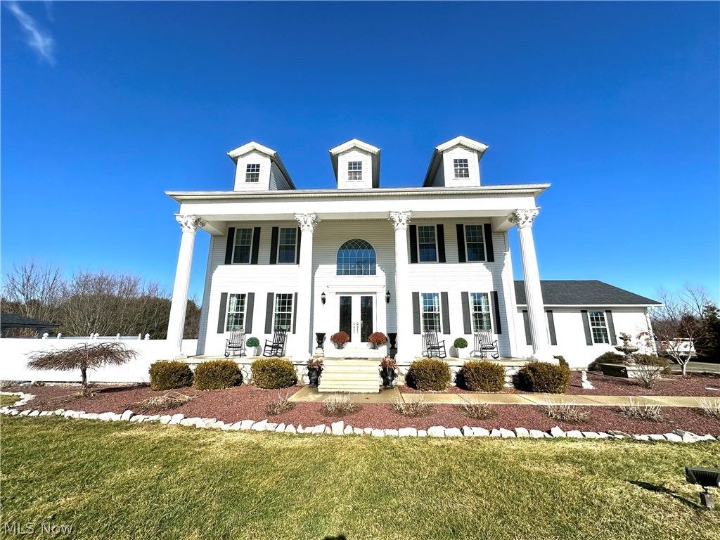 Photo of 51208 Field Stone Drive, East Liverpool, OH 43920 (MLS # 5188700)