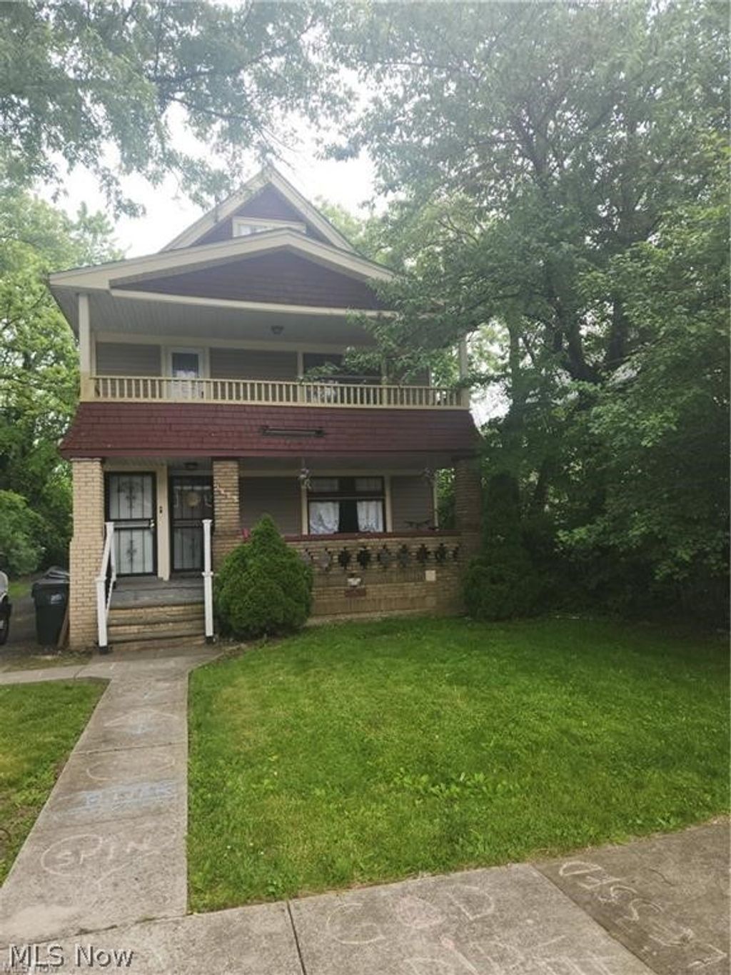 Photo of 1483 Genesee Road #UP, South Euclid, OH 44121 (MLS # 5214996)