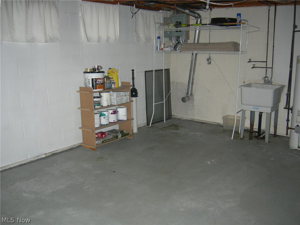 Applecrest Condo - Residential