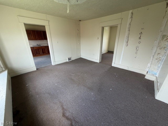 Helper Woodland Hills Park - Residential Income