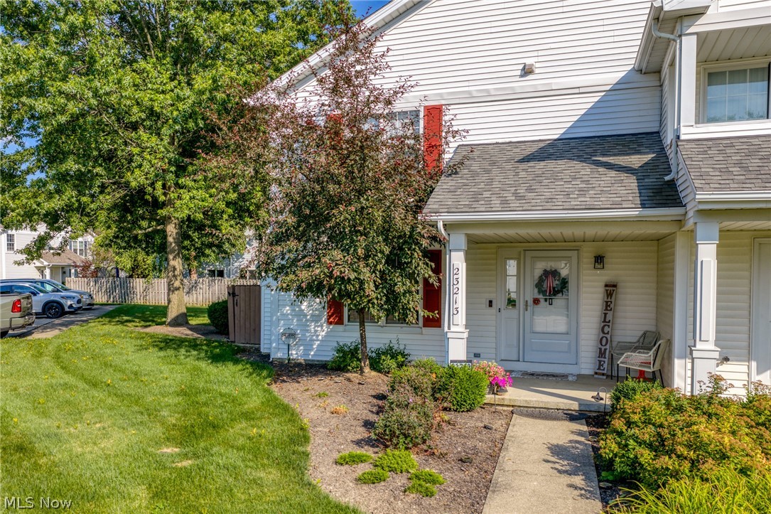 23213 Grist Mill Court 27A