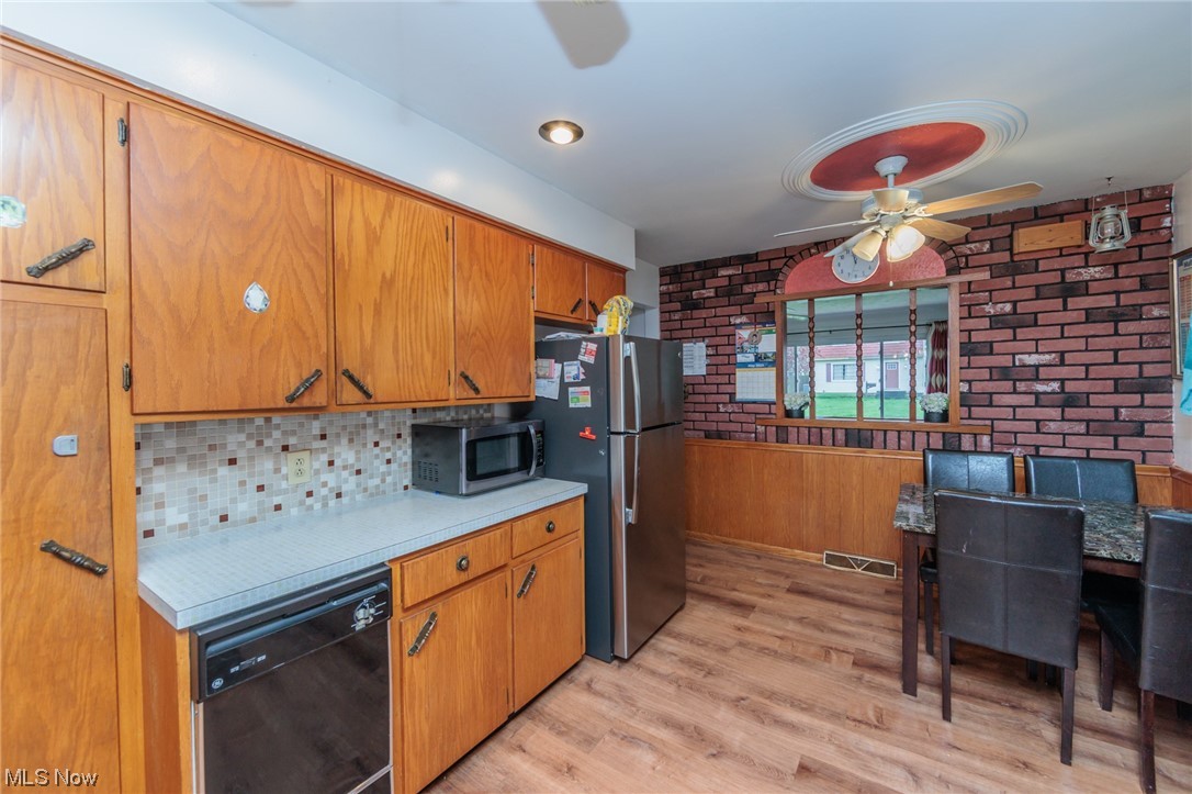 Friedhaven - Residential