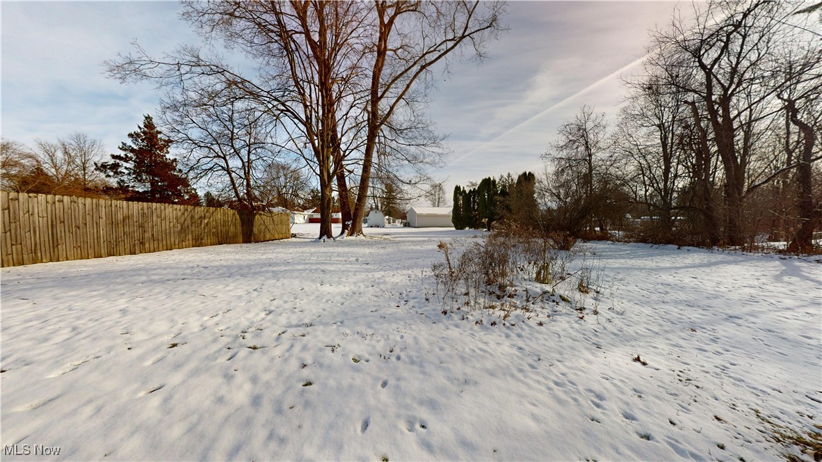 Briar Root Manor - Residential