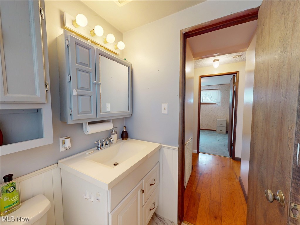 Briar Root Manor - Residential