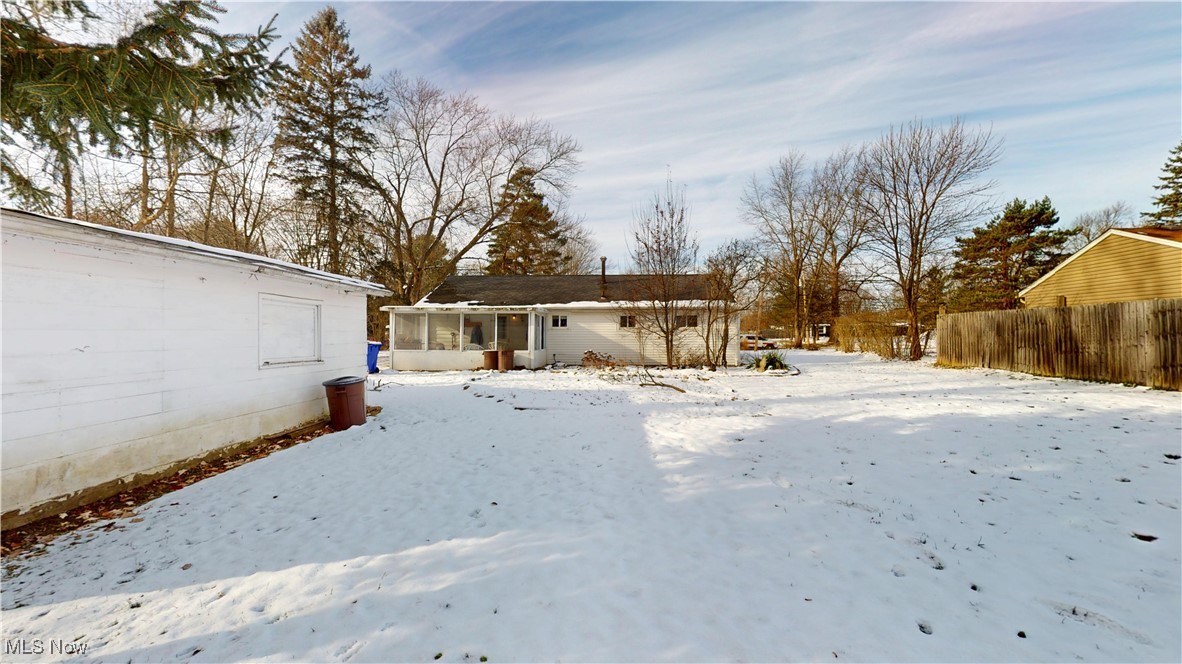 Briar Root Manor - Residential