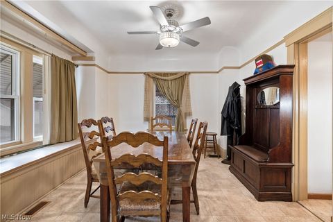 Tiny photo for 1544 Wyandotte Avenue, Lakewood, OH 44107 (MLS # 5186671)