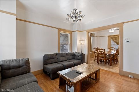 Tiny photo for 1544 Wyandotte Avenue, Lakewood, OH 44107 (MLS # 5186671)