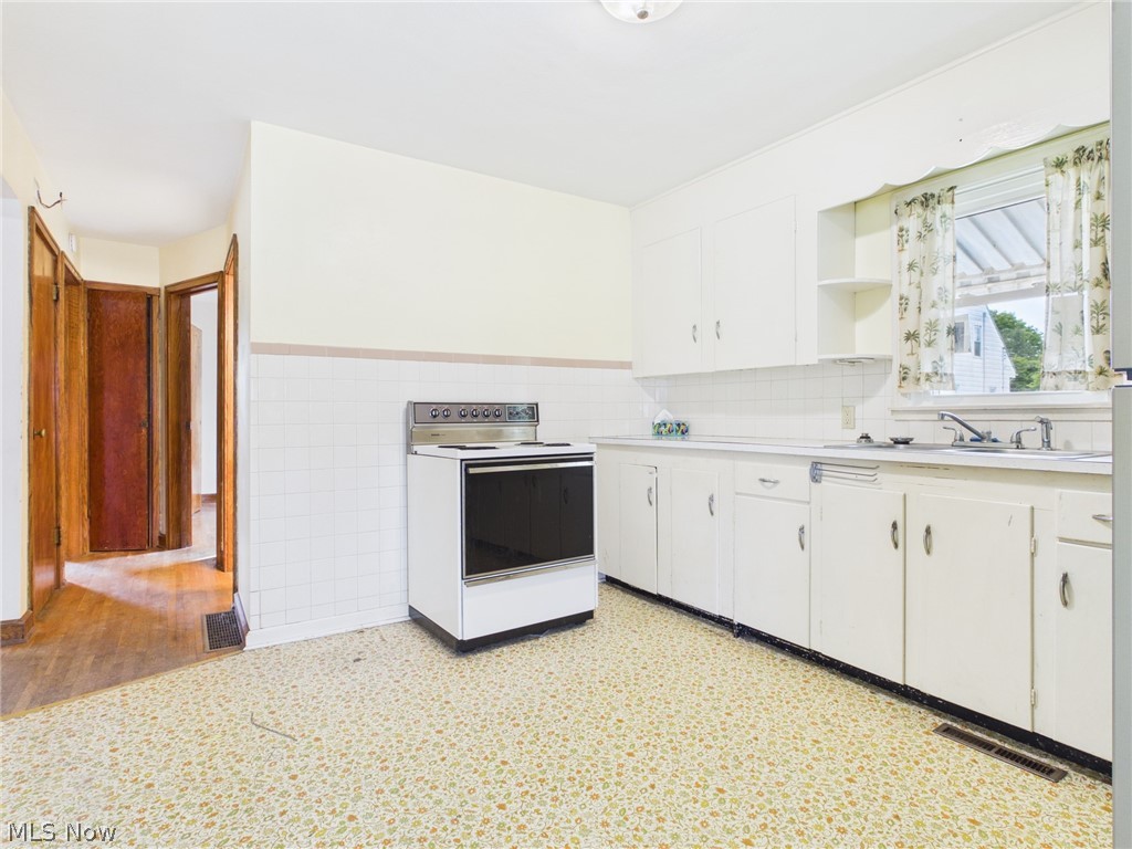 Clara B Drake Estate - Residential