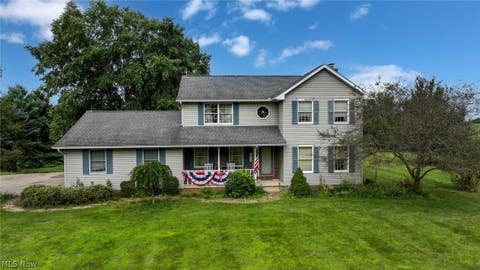 Homes For Sale - 4429 Deerfield Avenue<br/> North Lawrence, OH 44666