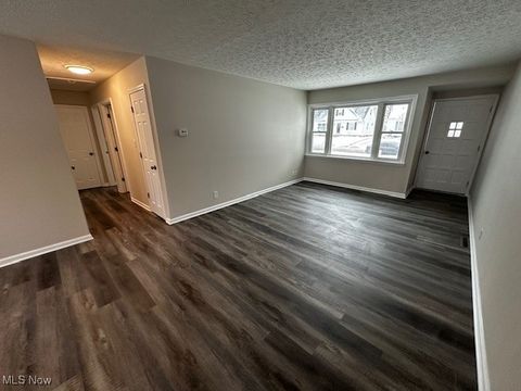 Tiny photo for 1697 Hawthorne Drive, Cleveland, OH 44124 (MLS # 5175491)