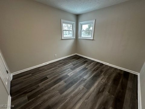 Tiny photo for 1697 Hawthorne Drive, Cleveland, OH 44124 (MLS # 5175491)