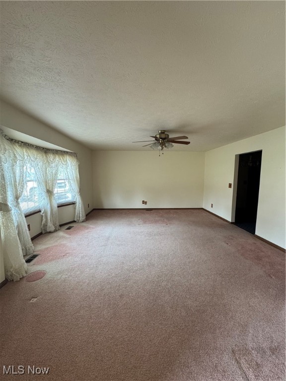 150 Oakbrook Lane, Mineral Wells, West Virginia image 4